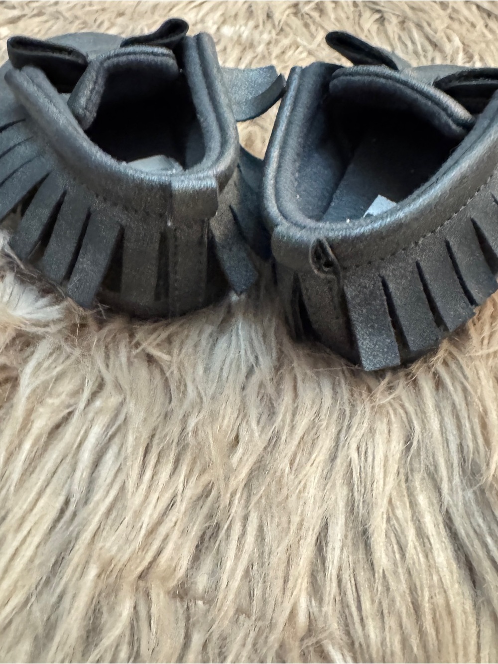 Carter's Metallic Black Baby Bow & Fringe Moccasins 6-9m - Picture 7 of 8